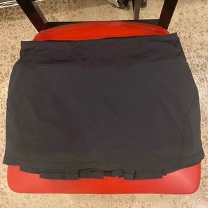 Lululemon Black skirt